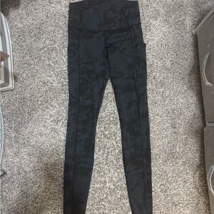 Lululemon Black Camouflage Leggings
